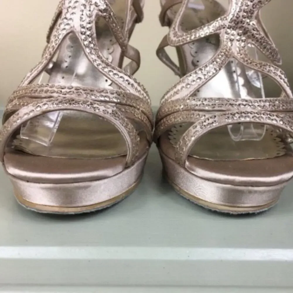 Lulu Townsends Metallic Nude Satin Heels Sz 8